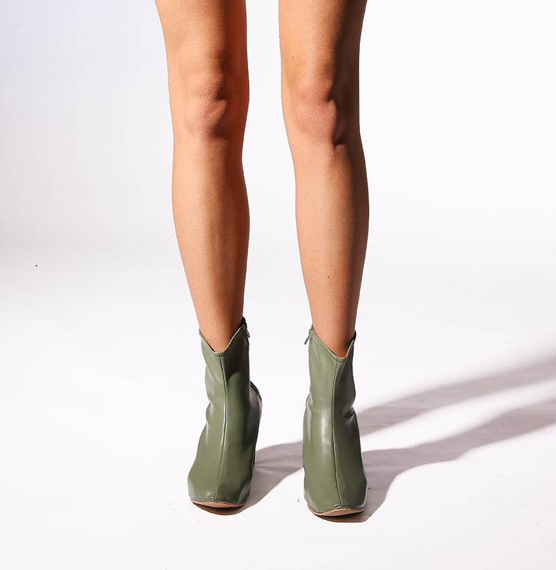 "Olive" boot swaps