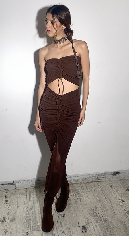 Brown powernet scrunched strapless top with an optional noodle strap