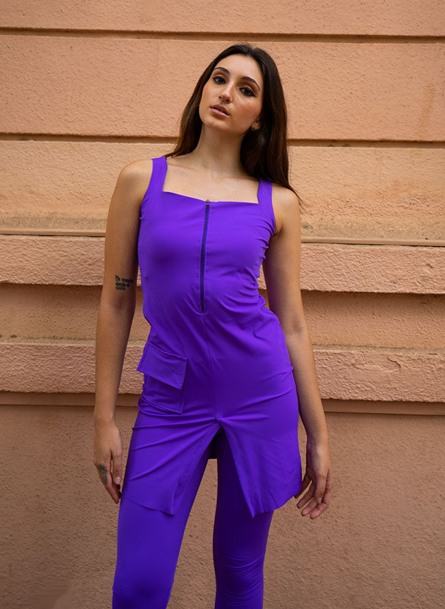 Purple dress with small pockets